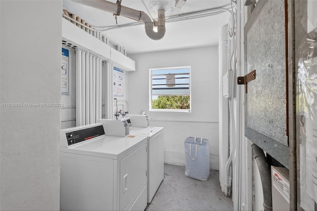1340 Lincoln Rd Unit 403, Miami Beach, FL 33139 - community laundry room with washing machine and clothes dryer