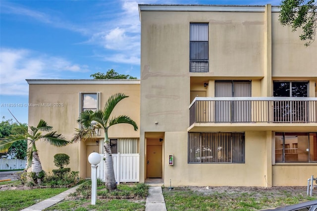 2831 SW 87th Ave Unit 702, Davie, FL 33328 - view of building exterior