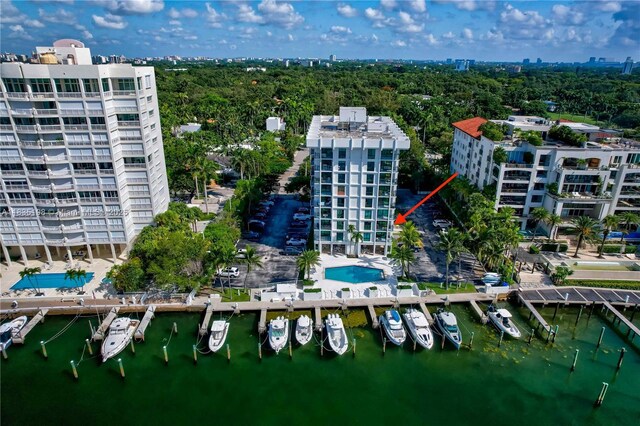 1600 S Bayshore Ln Unit 3A, Coconut Grove, FL 33133 - aerial overview of property's location featuring apartment complex / building and a nearby body of water
