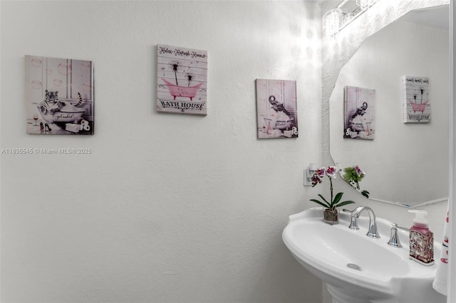 8956 W Flagler St Unit 203, Miami, FL 33174 - bathroom with a sink