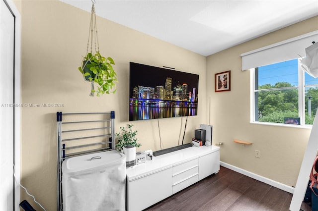 8956 W Flagler St Unit 203, Miami, FL 33174 - bathroom with wood finished floors and vanity