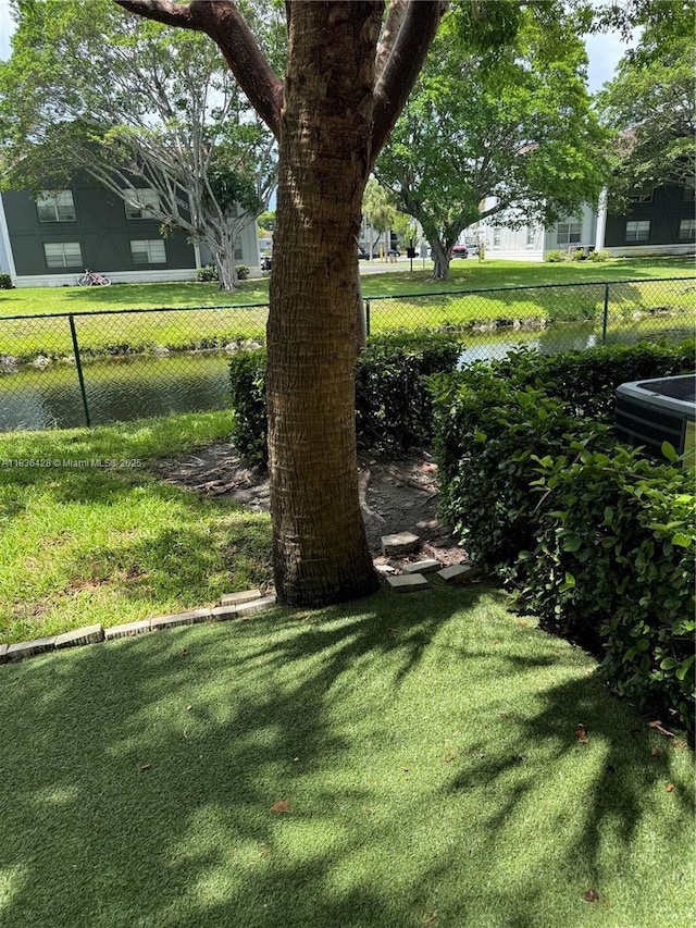 7900 NW 6th St Unit 102, Pembroke Pines, FL 33024 - view of yard