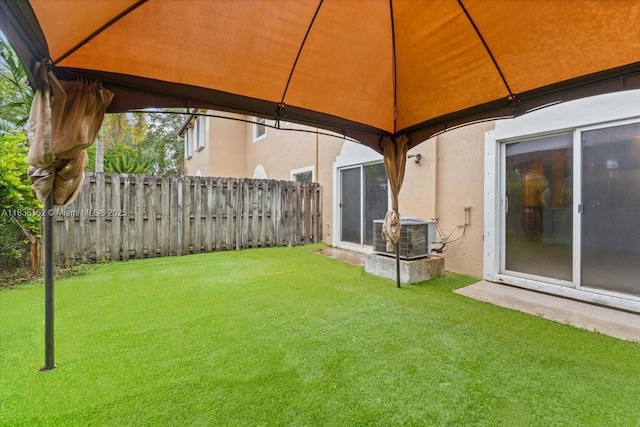 12720 SW 49th Ct, Miramar, FL 33027 - view of yard with a gazebo