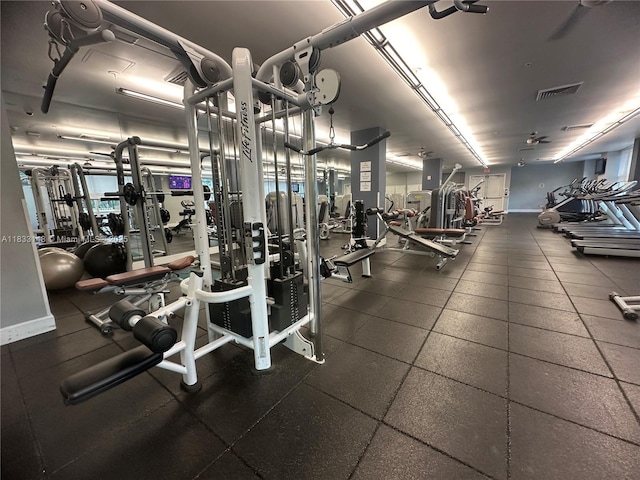 2000 N Bayshore Dr Unit 1505, Miami, FL 33137 - view of exercise room