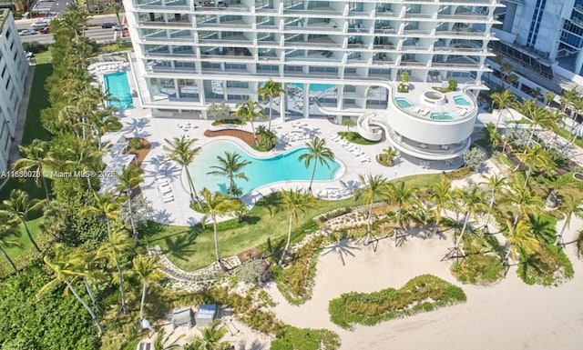 16901 Collins Ave Unit 2702, Sunny Isles Beach, FL 33160 - bird's eye view of a pool area