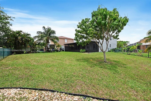 15376 NW 14th Mnr, Pembroke Pines, FL 33028 - view of yard