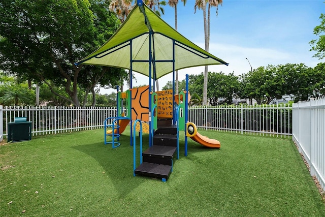 15376 NW 14th Mnr, Pembroke Pines, FL 33028 - community play area featuring a fenced backyard