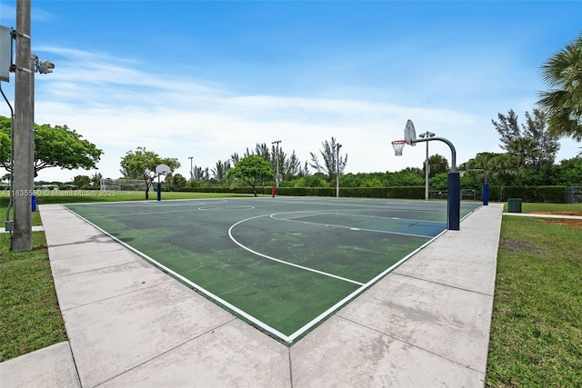 15376 NW 14th Mnr, Pembroke Pines, FL 33028 - view of basketball court featuring community basketball court