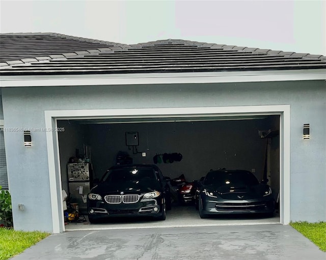3838 NW 5th Ct, Lauderhill, FL 33311 - garage with driveway