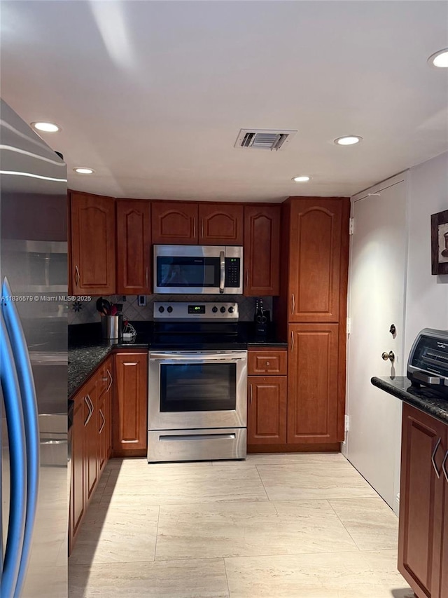 500 Bayview Dr Unit Ph-18, Sunny Isles Beach, FL 33160 - kitchen featuring stainless steel appliances, recessed lighting, and decorative backsplash