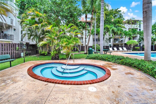 6886 N Kendall Dr Unit D102, Pinecrest, FL 33156 - view of community pool