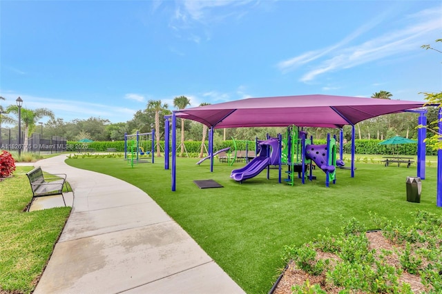 12442 NW 10th Ct Unit C-14, Coral Springs, FL 33071 - community play area featuring a yard