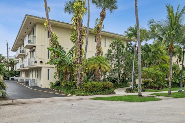 255 Sunrise Dr Unit 107, Key Biscayne, FL 33149 - photo 3