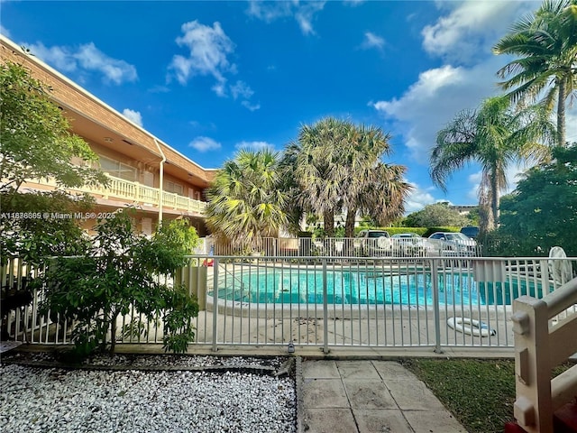 241 SE 9th Ave Unit 207, Pompano Beach, FL 33060 - view of community pool
