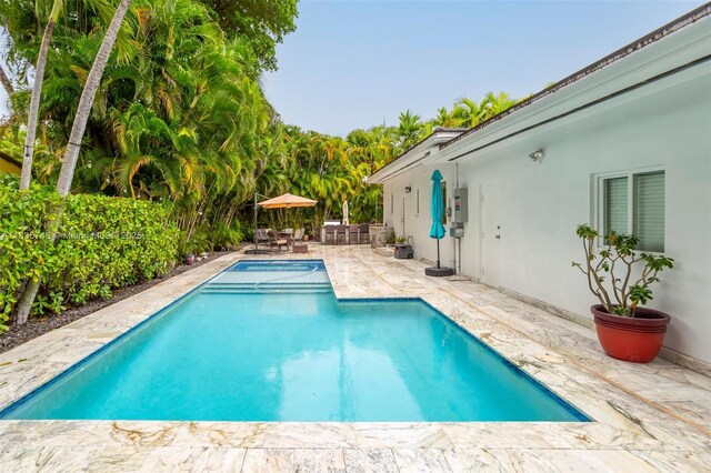 711 Sunset Rd, Coral Gables, FL 33143 - photo 3