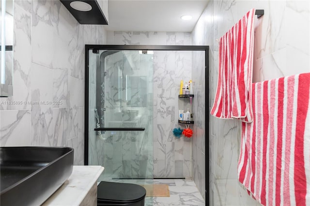 5712 White Hickory Cir, Tamarac, FL 33319 - full bath featuring marble tiled floors and a marble finish shower