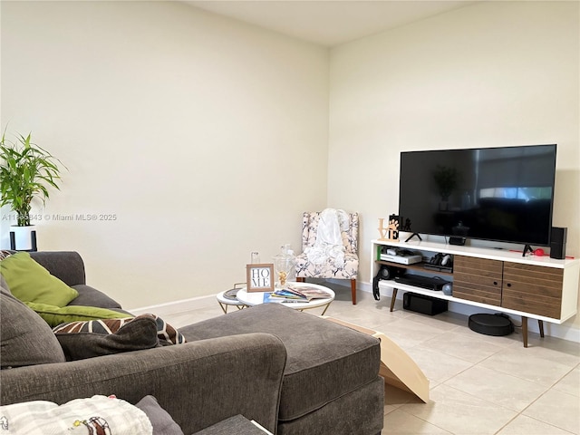 3482 114th Ter, Hialeah, FL 33018 - living room with baseboards and light tile patterned flooring