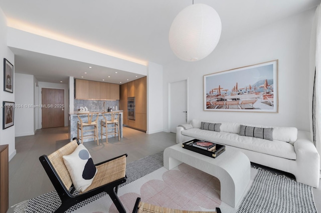 500 Alton Rd Unit 4004, Miami Beach, FL 33139 - living room with baseboards and recessed lighting