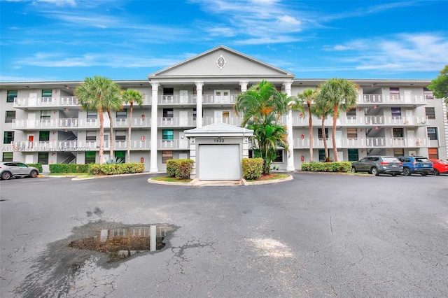 1532 Whitehall Dr Unit 202, Davie, FL 33324 - view of apartment building / complex