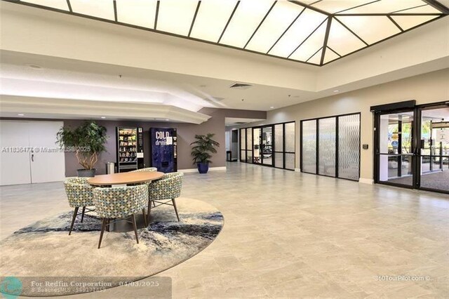 10332 Sunrise Lakes Blvd Unit 206, Sunrise, FL 33322 - lobby with a towering ceiling
