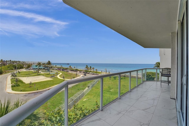 6051 N Ocean Dr Unit 404, Hollywood, FL 33019 - balcony featuring a water view