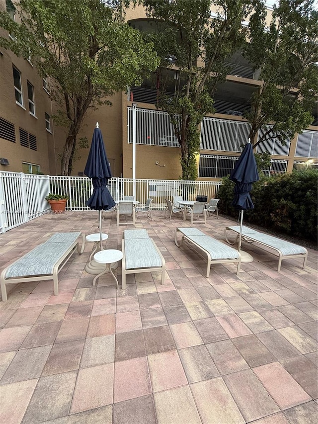 2665 SW 37th Ave Unit 1213, Miami, FL 33133 - view of patio / terrace