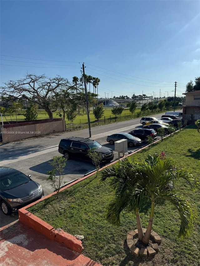 2651 NW 13th St Unit 45, Miami, FL 33125 - view of yard