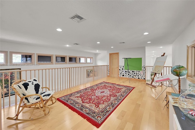 1910 Preston Trl, Coral Springs, FL 33071 - living area with wood finished floors and recessed lighting