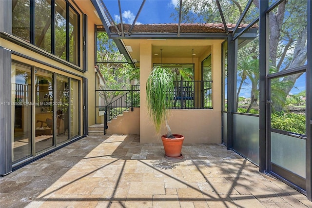 1910 Preston Trl, Coral Springs, FL 33071 - unfurnished sunroom featuring healthy amount of natural light