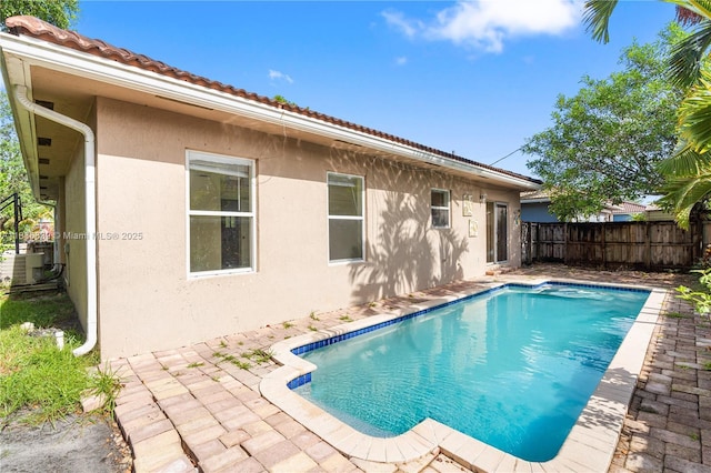 955 S 26th Ave, Hollywood, FL 33020 - view of swimming pool with a patio area
