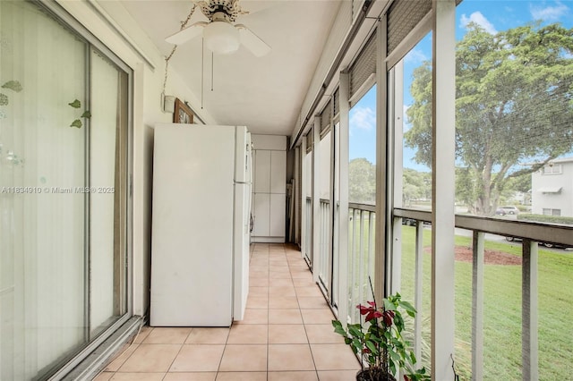 5100 Washington St Unit 211, Hollywood, FL 33021 - unfurnished sunroom with tile patterned flooring and a ceiling fan