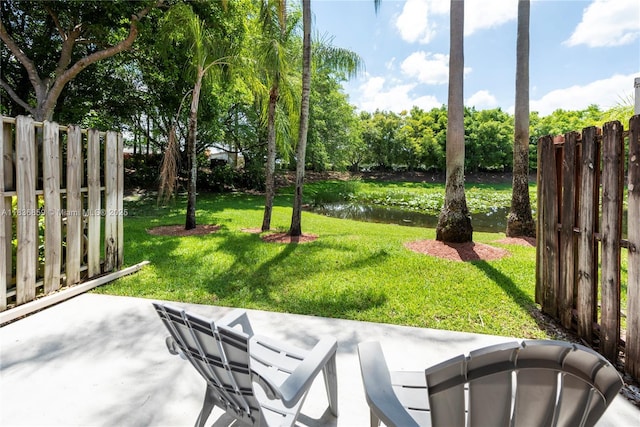 1606 Veracruz Ln, Weston, FL 33327 - view of yard featuring a patio area