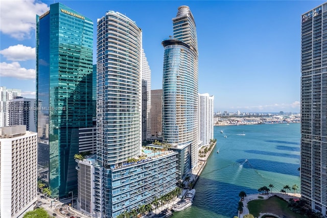 200 Biscayne Boulevard Way Unit 3207, Miami, FL 33131 - skyline view with a large body of water