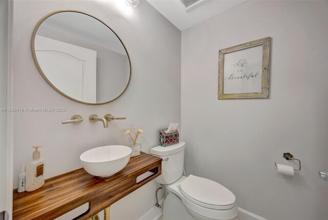 7588 SW 102nd St Unit 203, Pinecrest, FL 33156 - bedroom featuring light wood-style floors