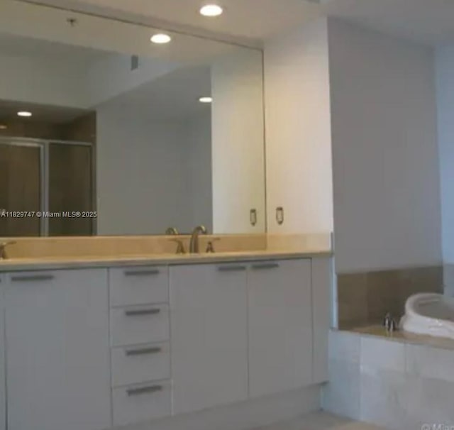 14951 Royal Oaks Ln Unit 2506, North Miami, FL 33181 - photo 13
