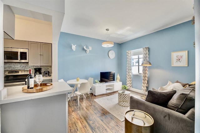 1100 Collins Ave Unit 207, Miami Beach, FL 33139 - photo 4