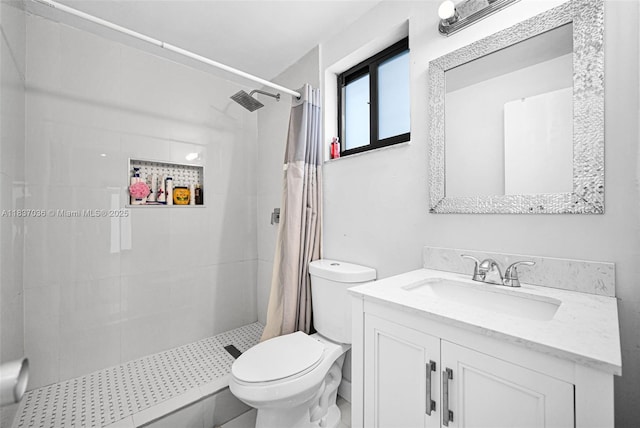 11055 NW 59th Ct, Hialeah, FL 33012 - bathroom with vanity and tiled shower