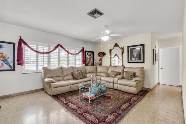 201 NW 14th Ave, Miami, FL 33125 - photo 9