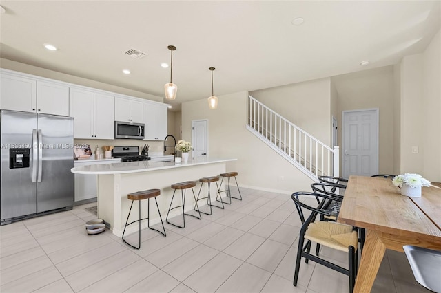 2414 Primrose Pl, Oakland Park, FL 33309 - photo 10