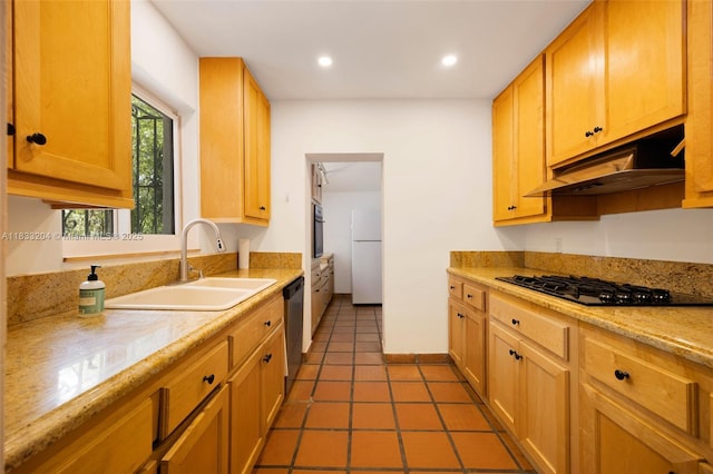 4050 Loquat Ave, Coconut Grove, FL 33133 - kitchen with freestanding refrigerator, black gas cooktop, stainless steel dishwasher, under cabinet range hood, and recessed lighting
