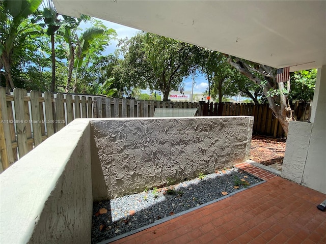 6900 N Kendall Dr Unit A102, Pinecrest, FL 33156 - view of fenced backyard