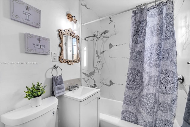 825 Jefferson Ave Unit 4, Miami Beach, FL 33139 - bathroom with shower / bath combination with curtain and vanity