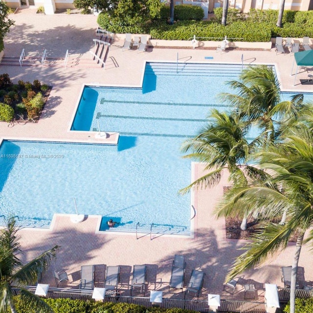 7611 Southampton Ter Unit 102, Tamarac, FL 33321 - bird's eye view of a pool area