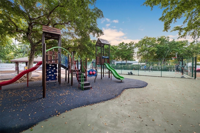 4000 Towerside Ter Unit 1507, Miami, FL 33138 - view of communal playground