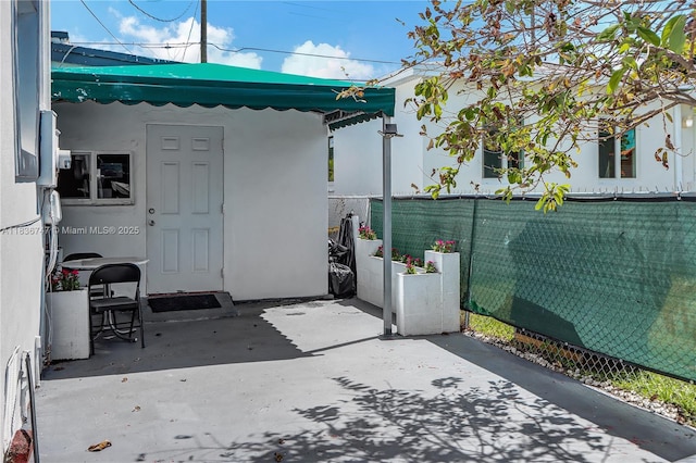 2220 SW 12th St, Miami, FL 33135 - view of patio