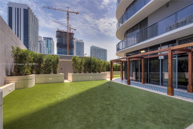 801 S Miami Ave Unit 1210, Miami, FL 33130 - view of green lawn featuring a view of skyline