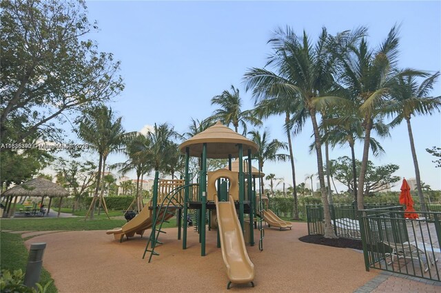 19501 W Country Club Dr Unit 1611, Aventura, FL 33180 - photo 32