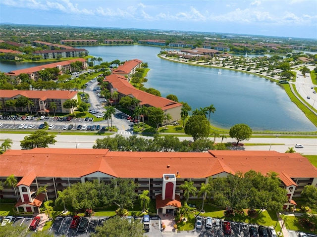 1000 SW 128th Ter Unit 312V, Pembroke Pines, FL 33027 - aerial view of a large body of water