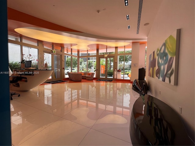 31 SE 6th St Unit 407, Miami, FL 33131 - view of building lobby