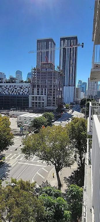 800 N Miami Ave Unit E-707, Miami, FL 33136 - view of city skyline